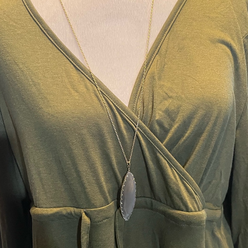 14th & Union Gold necklace with Opaque Pendant NWT